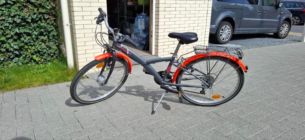 BTWIN 24inch stadsfiets voor kinderen 9 tot 12, Fietsen en Brommers, Fietsen | Jongens, Gebruikt, 24 inch, Versnellingen, Velgrem