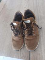 Schoenen daim maat 38, Ophalen