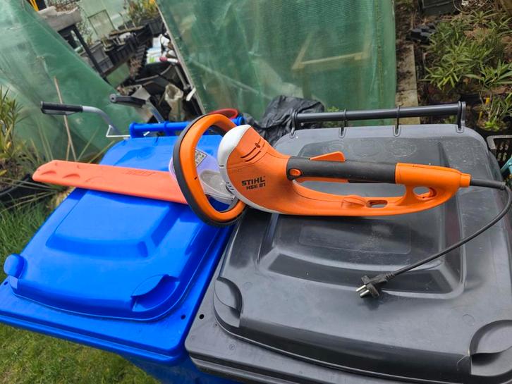 Taille-haie Stihl HSE 81, Jardin & Terrasse, Taille-haies, Enlèvement