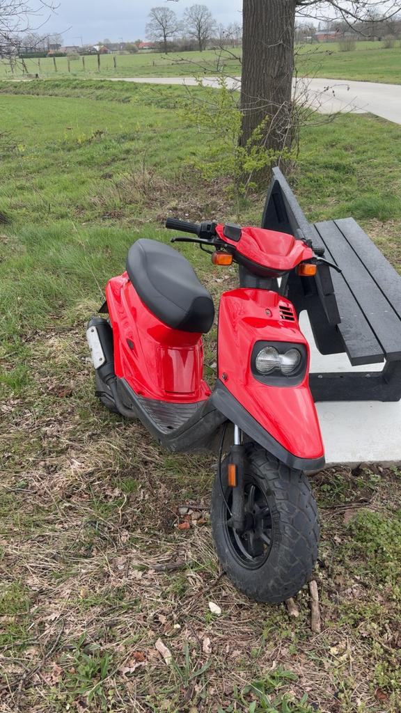 Mbk booster b klasse, Fietsen en Brommers, Brommeronderdelen | Algemeen, Ophalen, Zo goed als nieuw, Cilinder