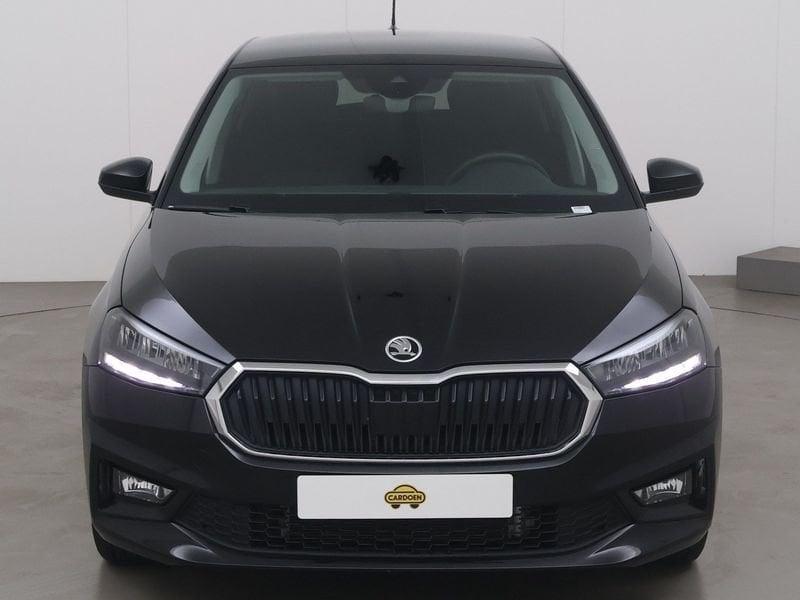 Skoda Fabia Selection 1.0 tsi 115 DSG, Auto's, Skoda, Automaat, 118 g/km, Overige bekleding, Zwart