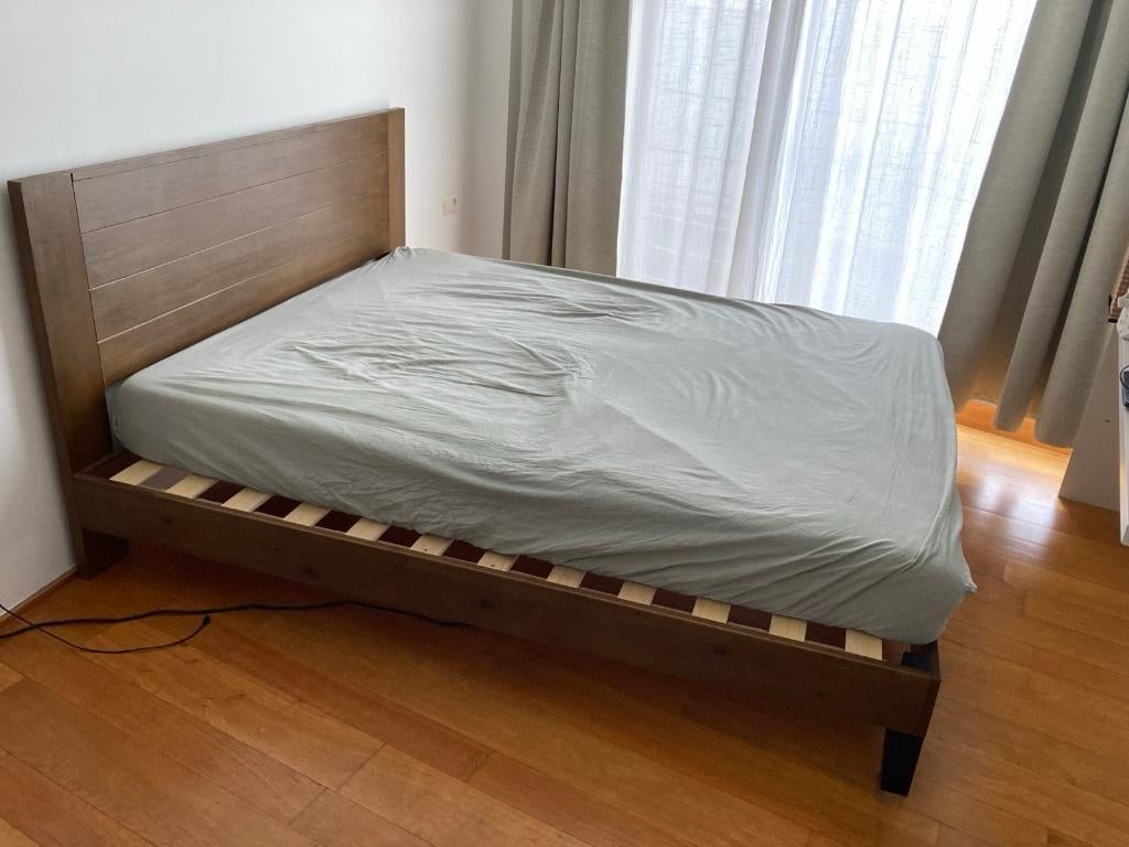 Zinus Tonja Bed 180 x 200 cm, 30 cm High, lit en bois, Queen size, Comme neuf, Brun, Enlèvement