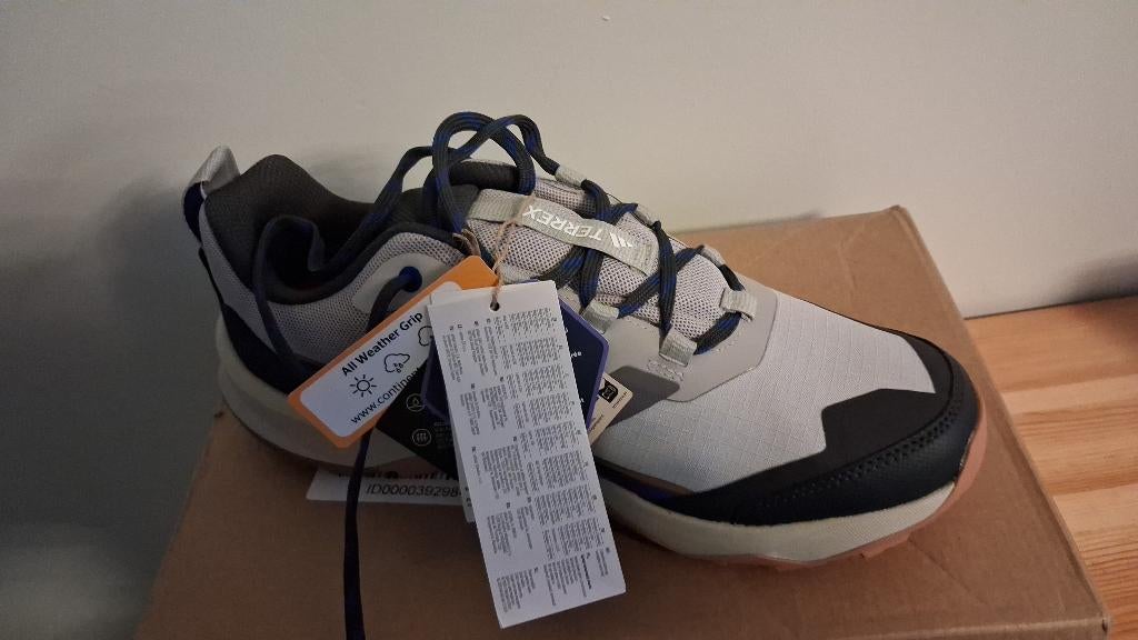 Wandelschoenen, Sport en Fitness, Bergsport en Wandelen, Ophalen, Nieuw, Schoenen