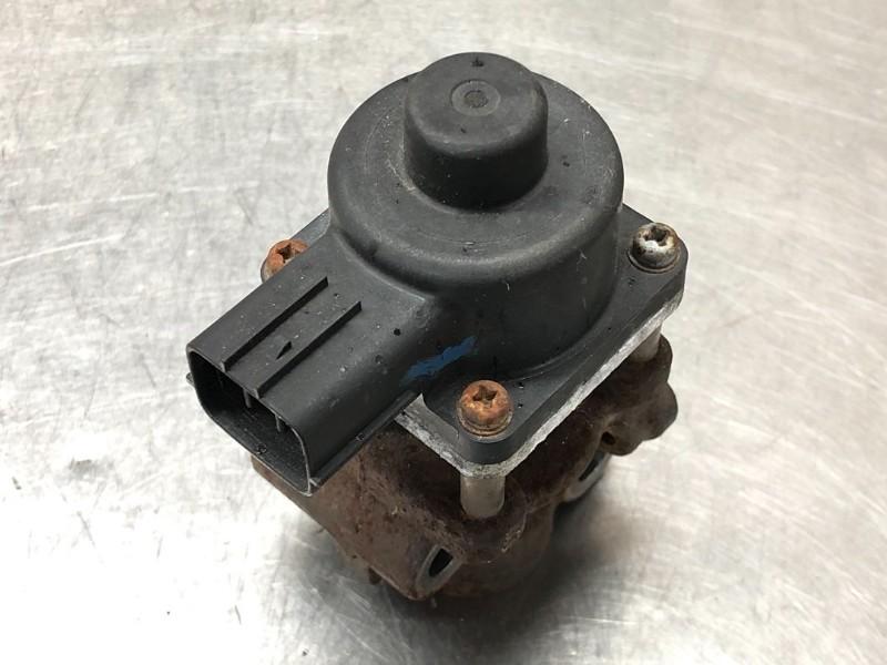 VANNE EGR Suzuki Swift (ZA / ZC / ZD1 / 2/3/9), Autos : Pièces & Accessoires, Systèmes d'échappement, Suzuki, Utilisé