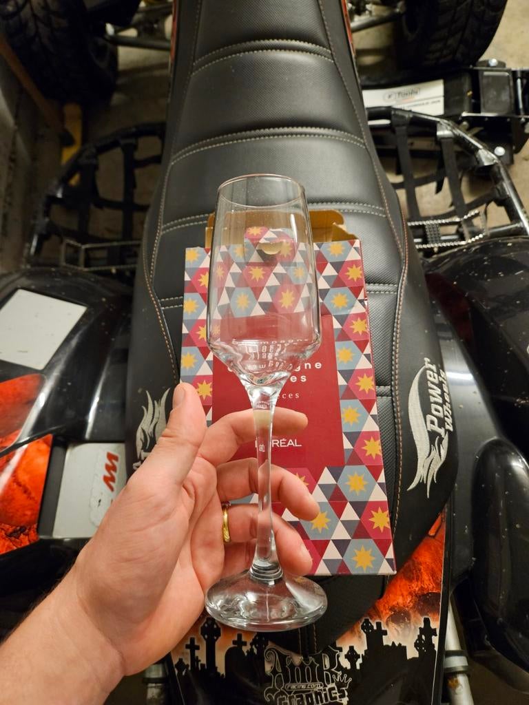 2 verre de champagne, Collections, Enlèvement