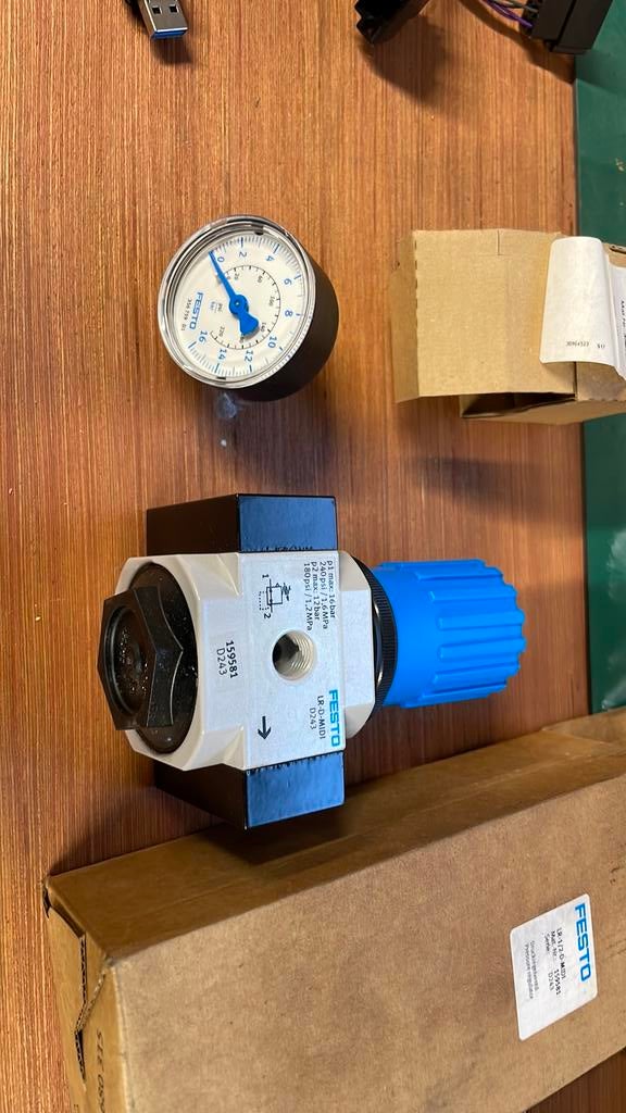 Drukreduceerventiel, Ophalen, Zo goed als nieuw