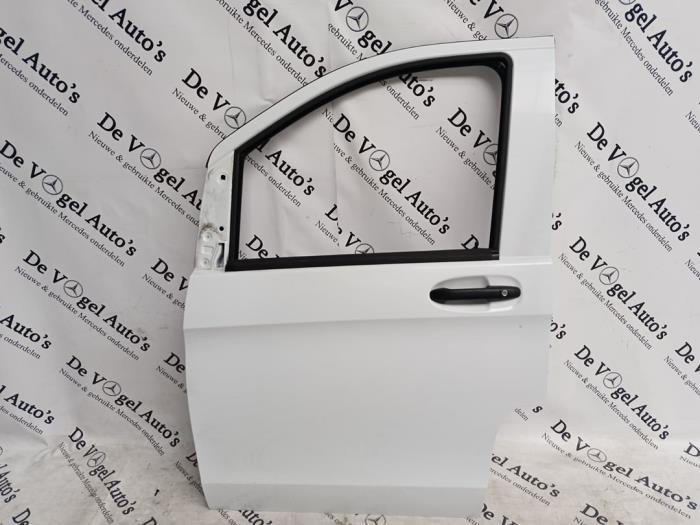 Portière 2portes gauche d'un Mercedes Vito (9149), 3 mois de garantie, Utilisé, Porte, -