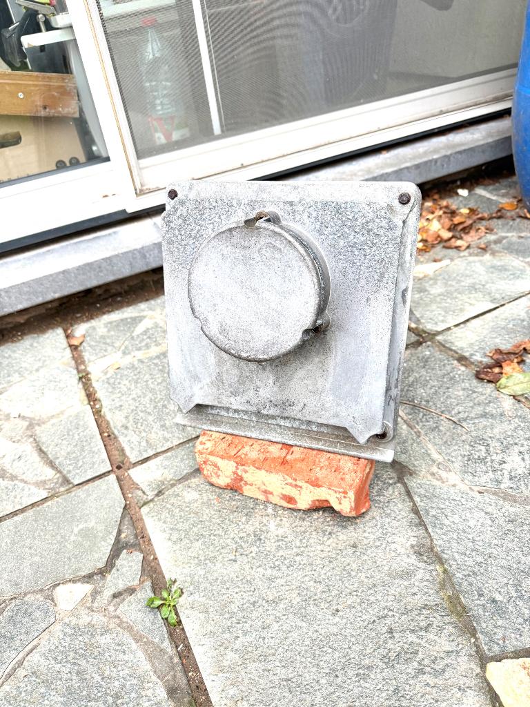 Lucht afvoer, Ophalen