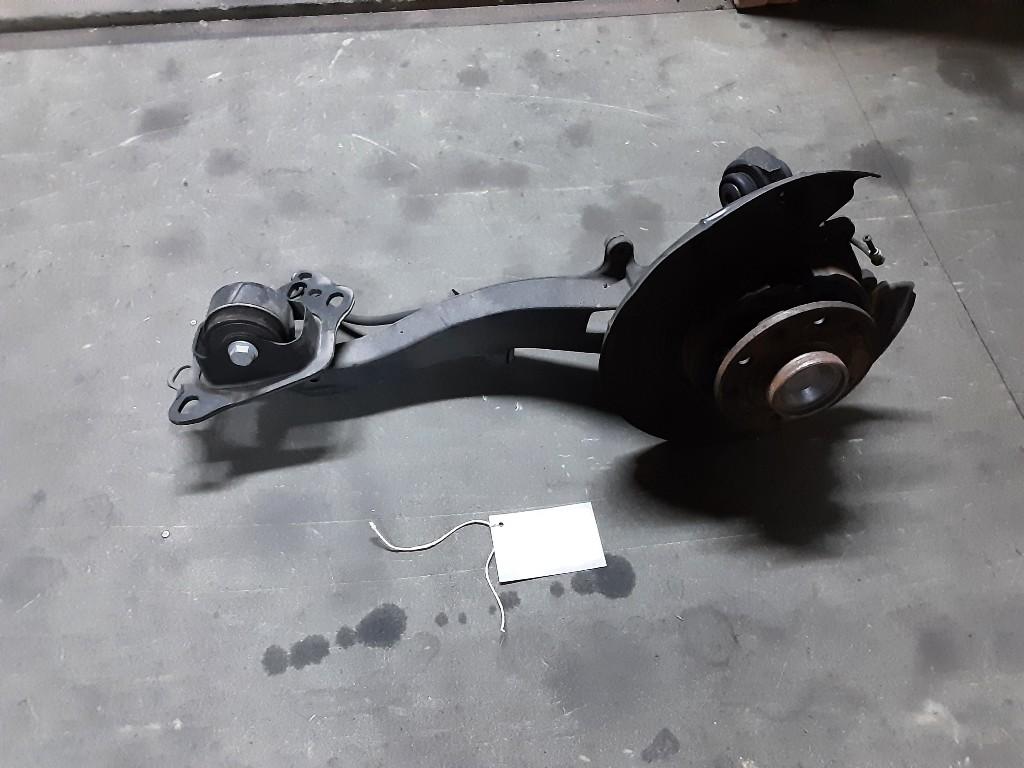 MOYEU DE ROUE ARRIÈRE GAUCHE Opel Vectra B (38), Utilisé, Rue de l'Espoir 34 34
4030  GRIVEGNÉE, BE, Info@Collignon.be, Opel