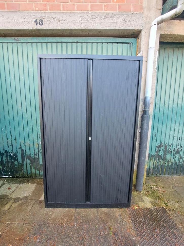 armoire de rengement métallique, Maison & Meubles, Armoires | Armoires à porte coulissante & Armoires à archives, Métal, Enlèvement