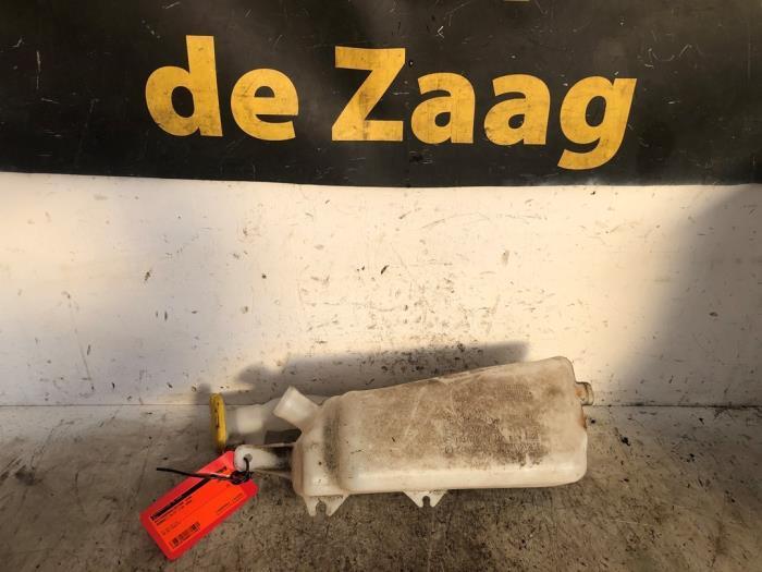 Réservoir lave-glace avant d'un Renault Clio, Autos : Pièces & Accessoires, Vitres & Accessoires, Renault, Utilisé, 3 mois de garantie