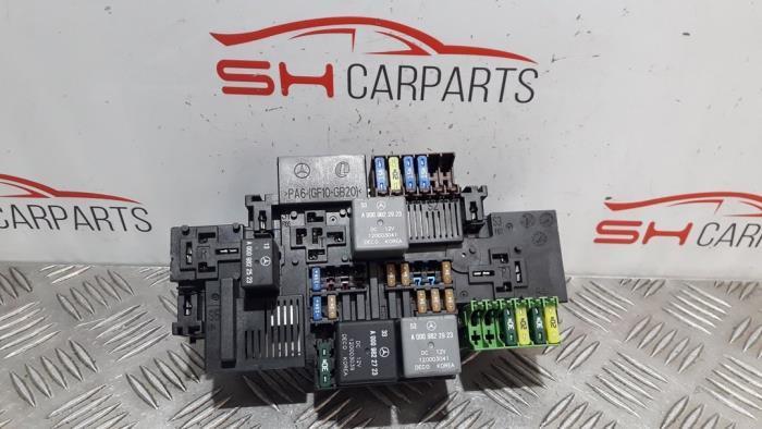 Zekeringkast van een Mercedes C-Klasse, Auto-onderdelen, Elektronica en Kabels, Mercedes-Benz, Gebruikt, Ophalen of Verzenden