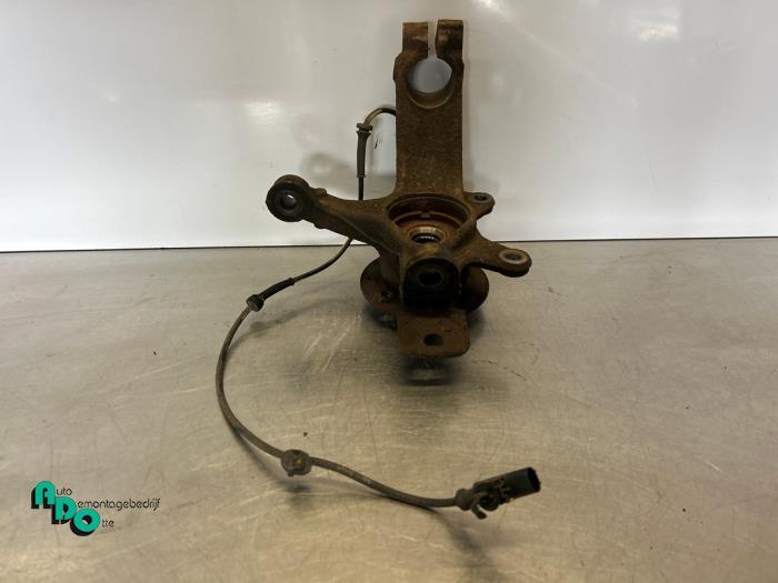 Fusee links-voor van een Citroen C1 (C1 08-), Gebruikt, -, Ophalen of Verzenden, -