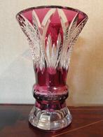 Val-Saint-Lambert: elegante kristallen vaas framboos kleur!, Antiek en Kunst, Antiek | Glaswerk en Kristal, Ophalen of Verzenden