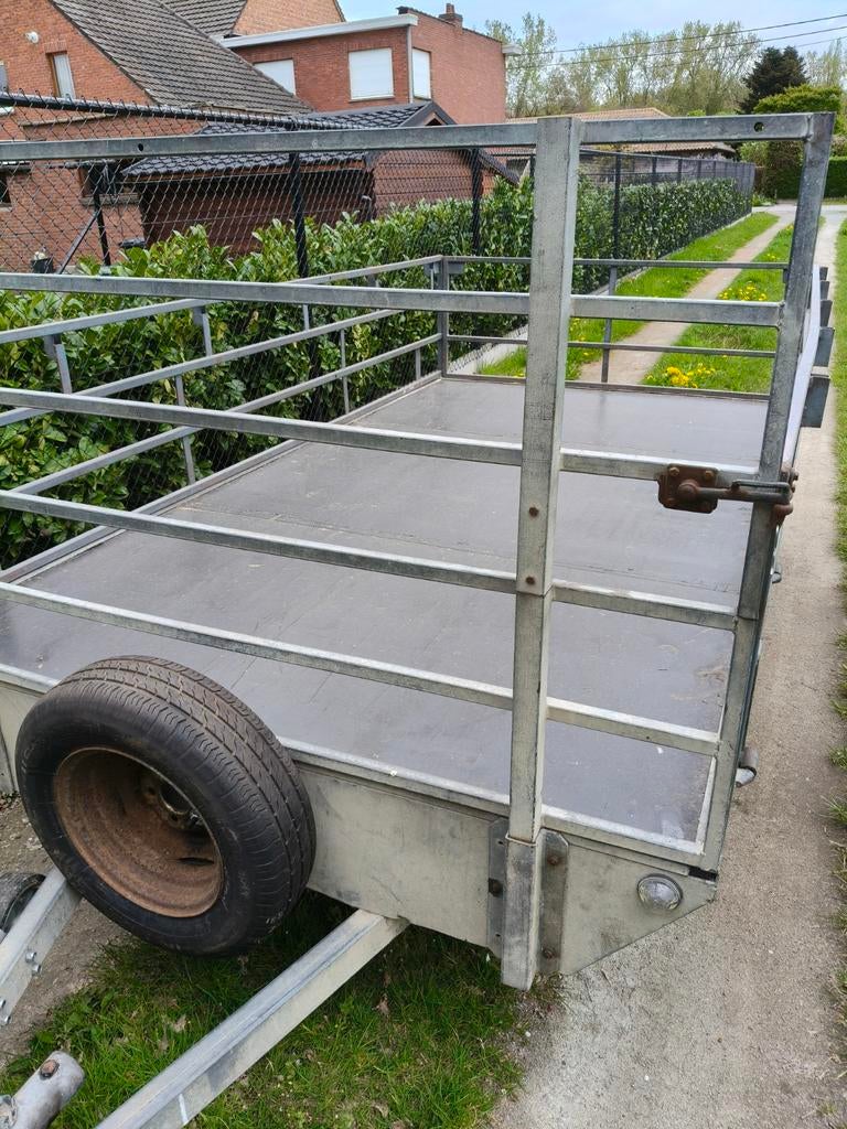 Aanhangwagen Anssems, Ophalen