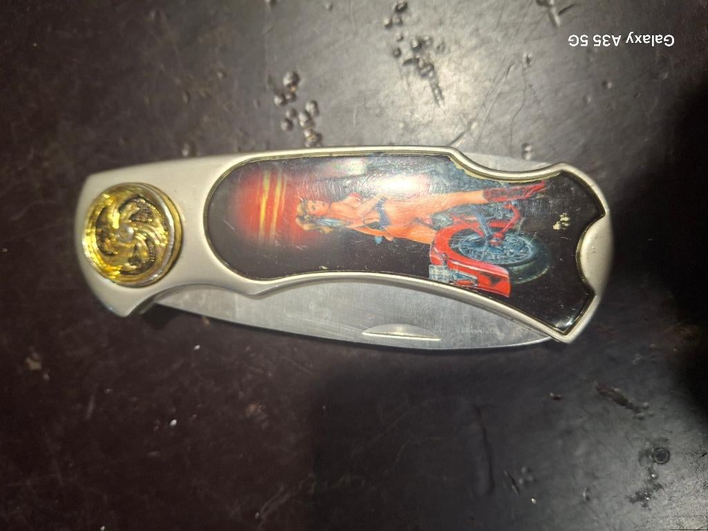 petit couteau de poche, Enlèvement ou Envoi, Comme neuf