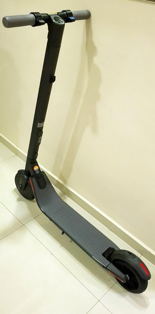 Ninebot es2 pour pièces, Vélos & Vélomoteurs, Trottinettes, Enlèvement