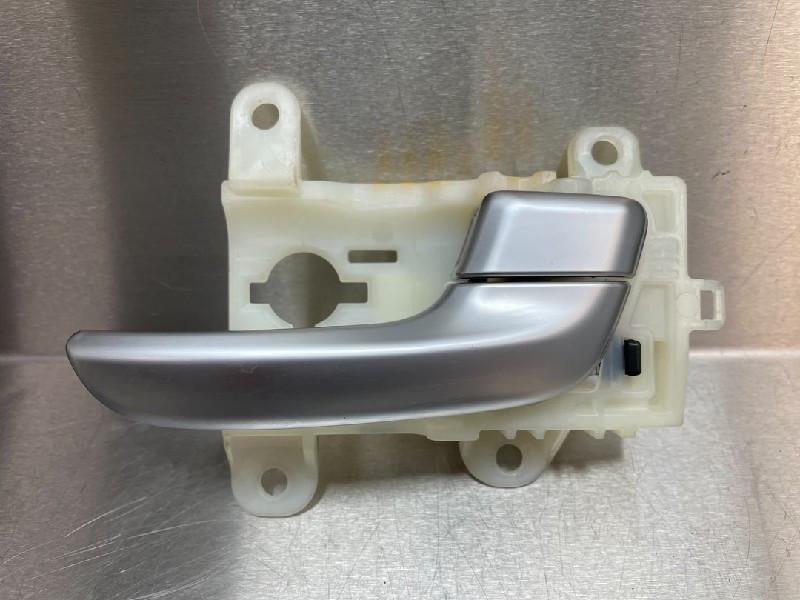 POIGNEE EXTERIEURE ARRIÈRE DROITE Kia Niro I (DE), Autos : Pièces & Accessoires, Carrosserie & Tôlerie, Kia, Arrière, Droite, Utilisé