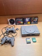 Playstation 1 met 2 controllers en games, Games en Spelcomputers, Ophalen, Zo goed als nieuw, Met 2 controllers, Met games