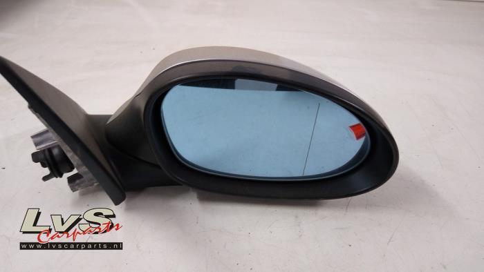 Rétroviseur extérieur droit d'un BMW 3-Serie, Autos : Pièces & Accessoires, Rétroviseurs, BMW, Utilisé, 3 mois de garantie, Enlèvement ou Envoi