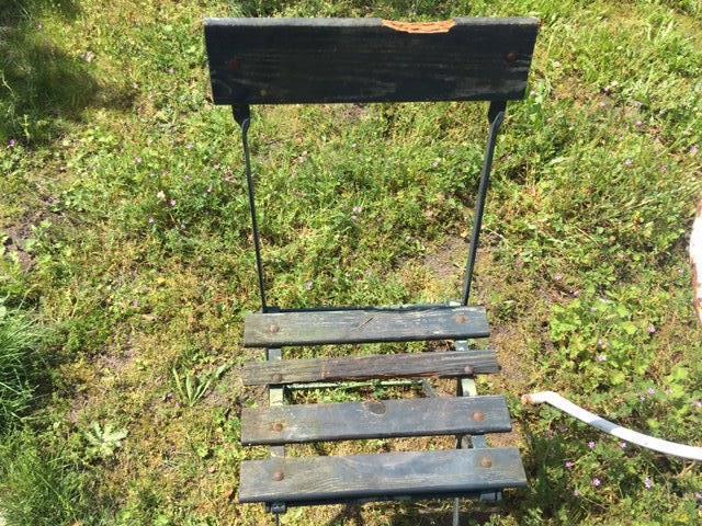 twee vintage bistro stoeltjes, samen 10 euro, Boeken, Geschiedenis | Wereld, Gelezen, Ophalen