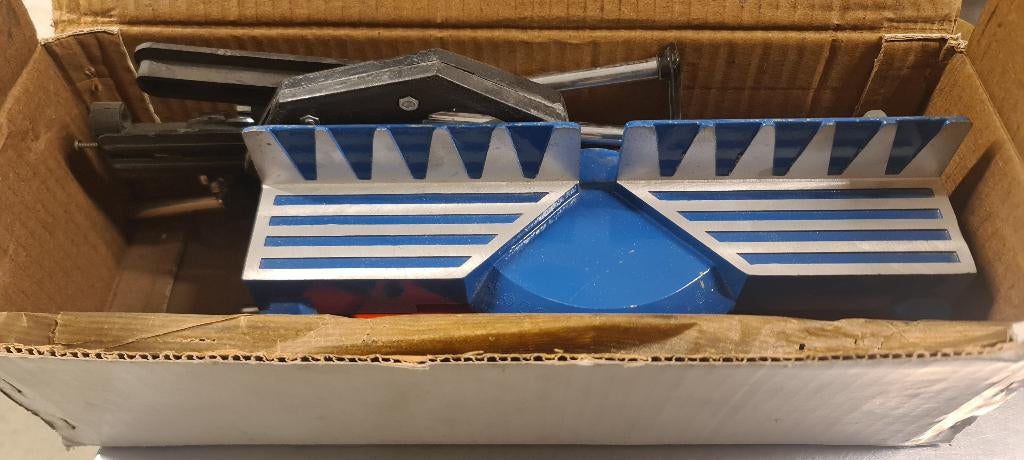 opruiming magazijn, Zakelijke goederen, Ophalen