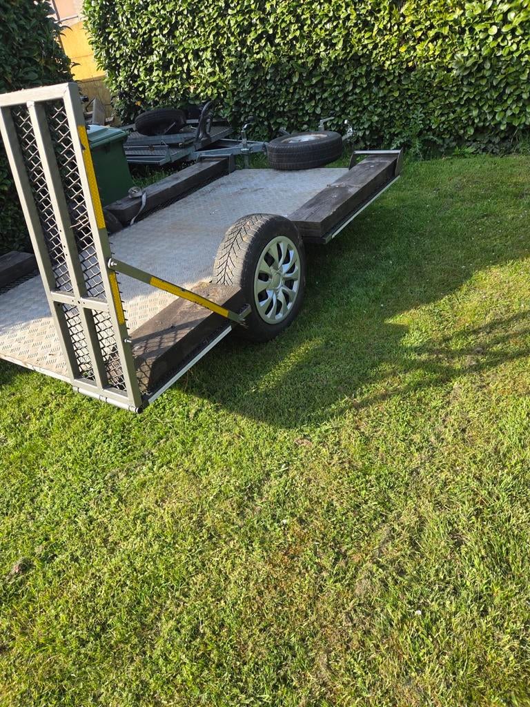 Aanhangwagen, Ophalen