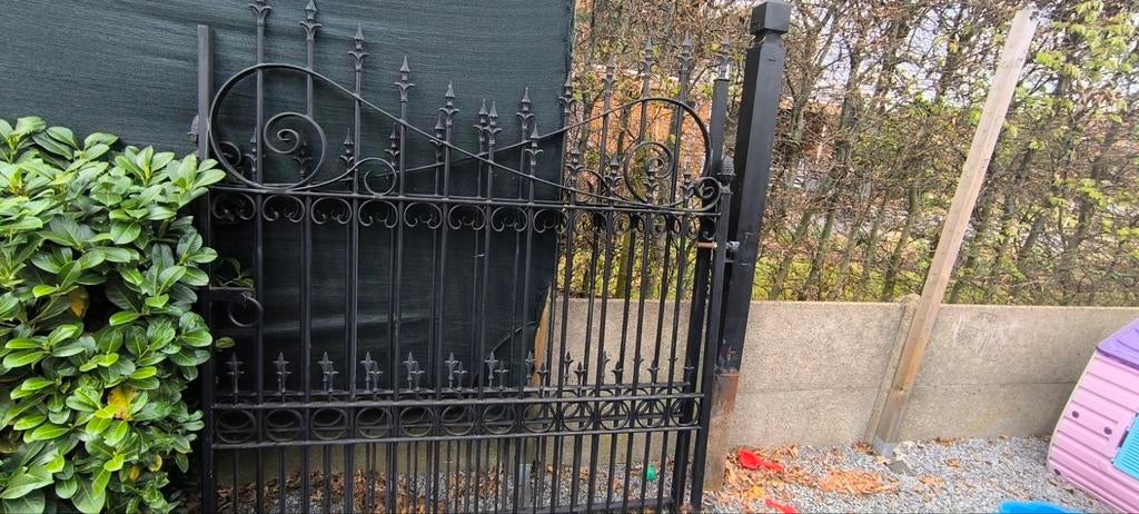 Gietijzeren poort, Tuin en Terras, Ophalen