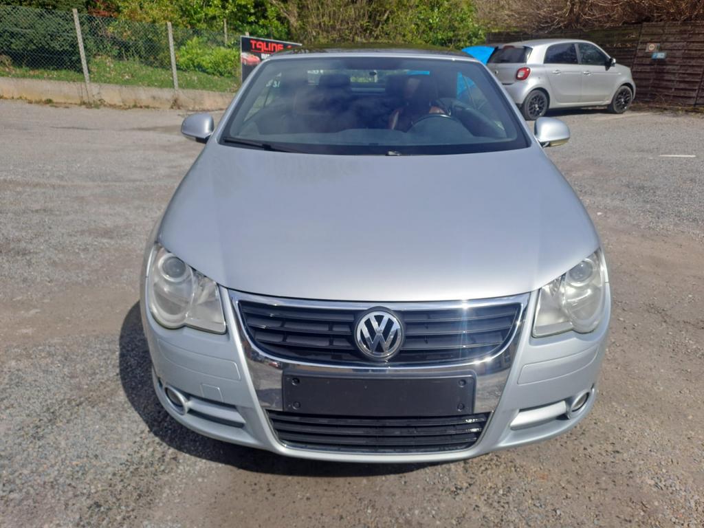 Volkswagen Eos   8, Auto's, Volkswagen, Voorwielaandrijving, 4 zetels, 4 cilinders, Cabriolet