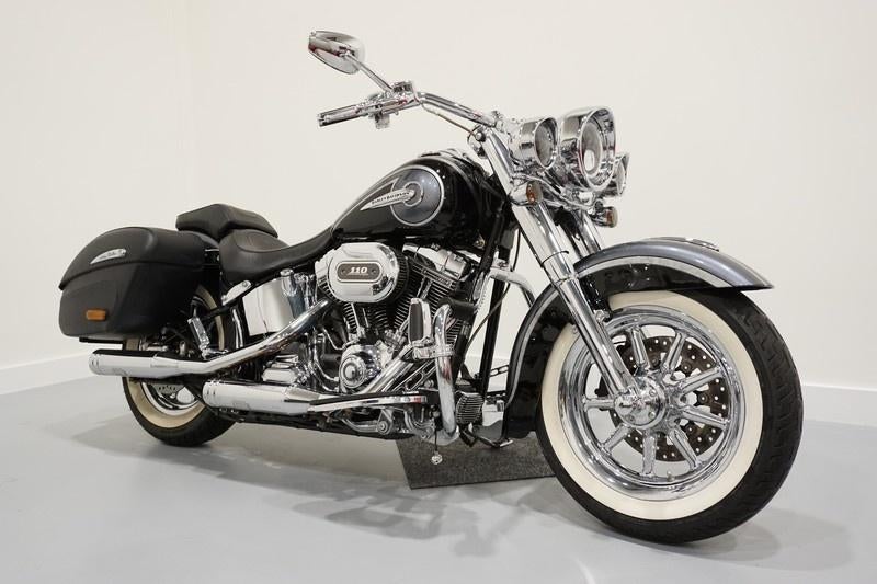 Harley Davidson Softail Deluxe CVO 1e eigenaar 16.750km, Motoren, 2 cilinders, Occasion, Motorrijbewijs A, Meer dan 35 kW