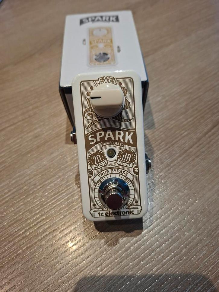 TC Electronic Spark booster, Musique & Instruments, Effets, Volume, Enlèvement ou Envoi