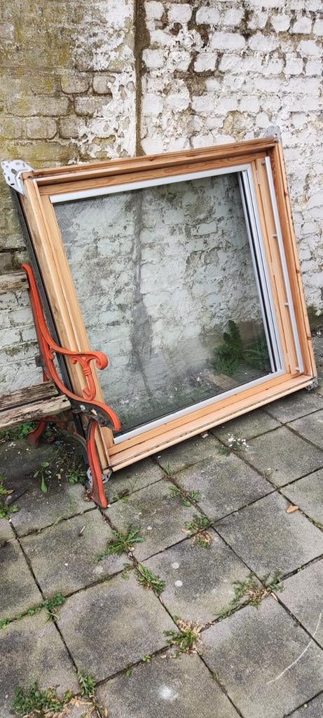 Velux 114 sur 117 avec son store occultant, Bricolage & Construction, Enlèvement
