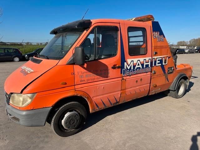 MERCEDES DEPANNEUSE PANIER, Auto's, Bestelwagens en Lichte vracht, Particulier, Mercedes-Benz, Diesel, 4 deurs, Handgeschakeld
