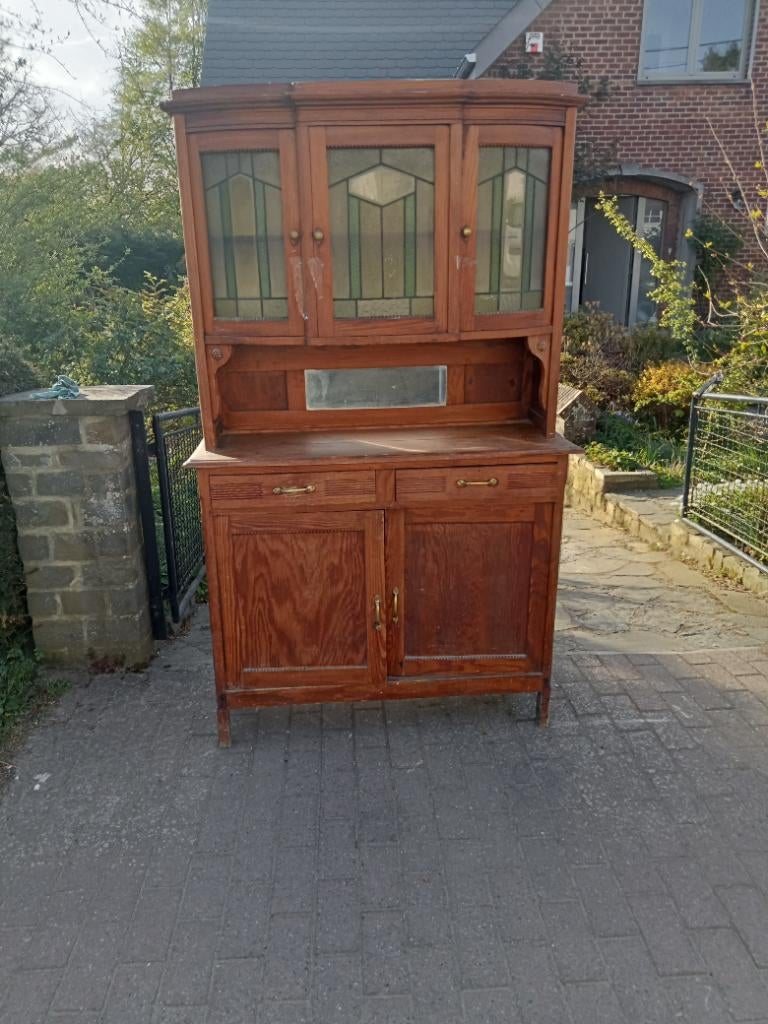 Armoire buffet confiturier, Enlèvement