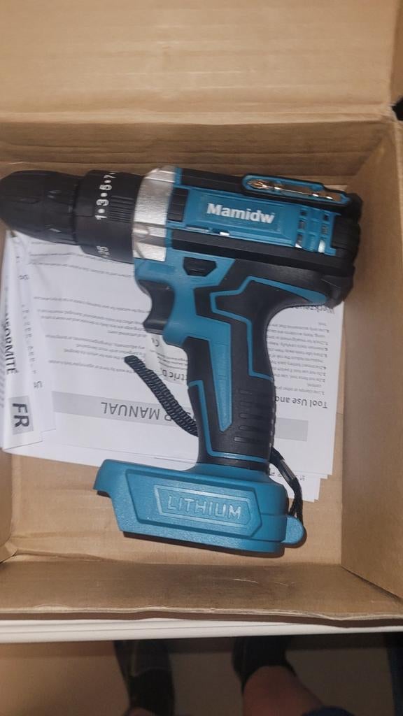 Nouvelle perceuse à batterie (sans batterie Makita), Bricolage & Construction, Enlèvement, Perceuse