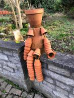 Tuinmannetje gemaakt van bloempotten, Ophalen, Gebruikt