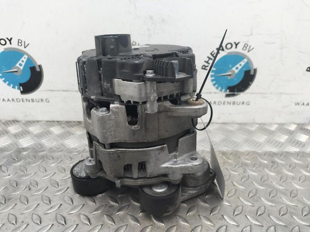 AUDI Q5 DYNAMO 2021, Ophalen of Verzenden, Gebruikt, Stiba lid