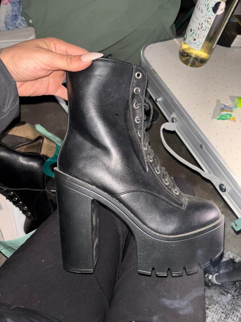 Hakken, Ophalen, Zo goed als nieuw