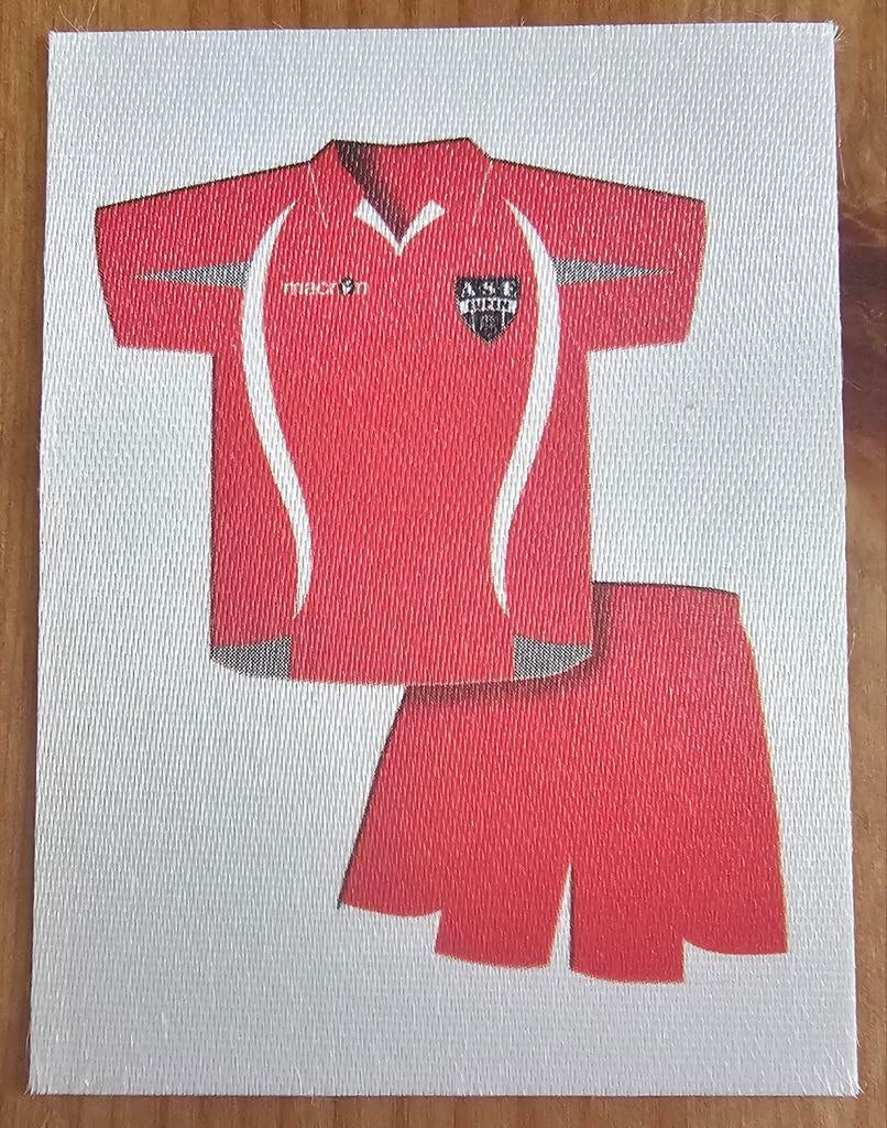 Panini Football 2011 #136 Out Shirt KAS Eupen Voetbal!, Ophalen of Verzenden, Zo goed als nieuw, Sticker