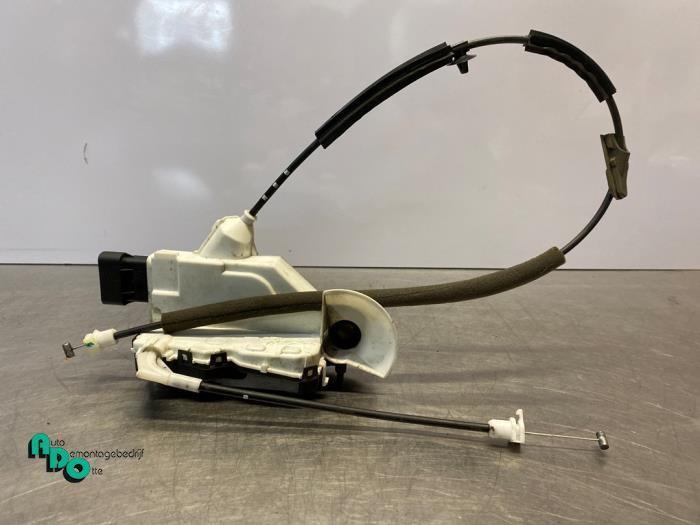 Serrure portière mécanique 2portes gauche d'un Citroen DS3, Autos : Pièces & Accessoires, Carrosserie & Tôlerie, Citroën, Utilisé