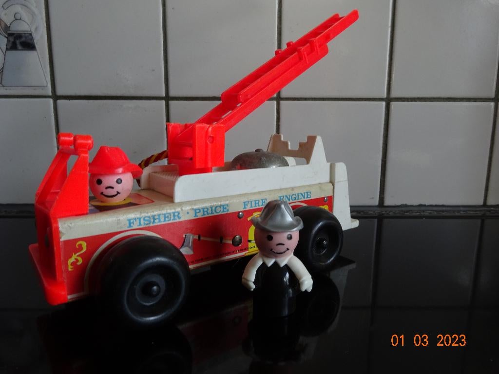 Fisher-Price Play Family Brandweerwagen, houten versie. 720*, Ophalen of Verzenden