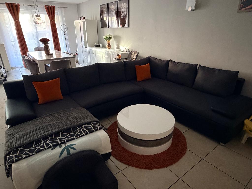 Canapé d’angle panoramique convertible - Très bon état, Huis en Inrichting, Zetels | Zetels en Chaises Longues, Zo goed als nieuw