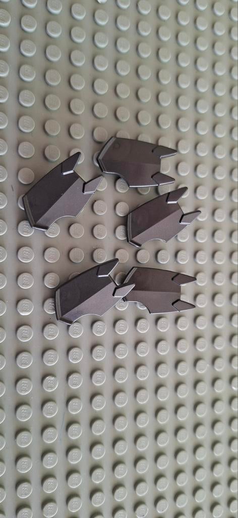 Lord of the rings - 5x Uruk-hai Shield, Ophalen of Verzenden, Zo goed als nieuw, Lego