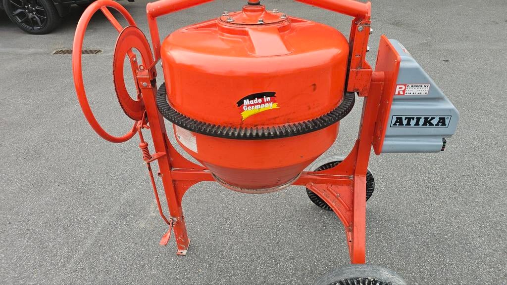 Atika 185 betonmolen, Ophalen