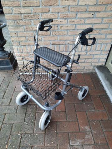 Rollator beschikbaar voor biedingen