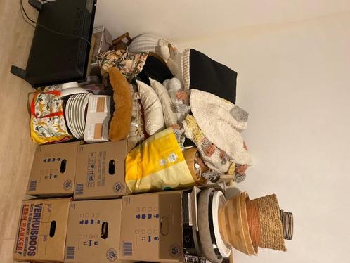 8 dozen vol decoratie, kussens, keukengerei en zoveel meer!, Huis en Inrichting, Woonaccessoires | Overige, Zo goed als nieuw