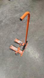 Hulpstukken voor plaats van gyproc, Ophalen