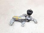 MOTEUR ESSUIE-GLACE ARRIÈRE Suzuki Swift (ZA / ZC / ZD), Utilisé, Suzuki