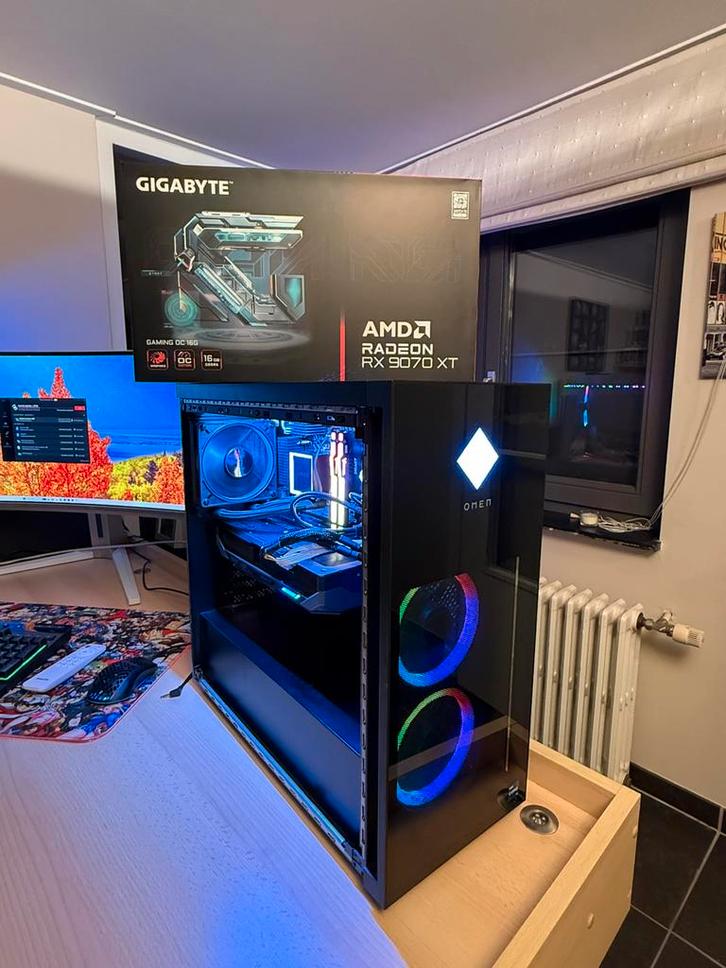 Top gaming pc i7 14700K rx 9070xt gaming compleet, Computers en Software, Desktop Pc's, Zo goed als nieuw, SSD, Gaming, Ophalen