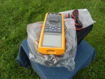 Fluke 287 True-RMS Multimeter beschikbaar voor biedingen